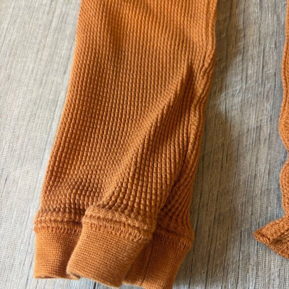 Everlane The Organic Cotton Waffle Tee Long Sleeve Shirt in Toasted Almond - Picture 9 of 10